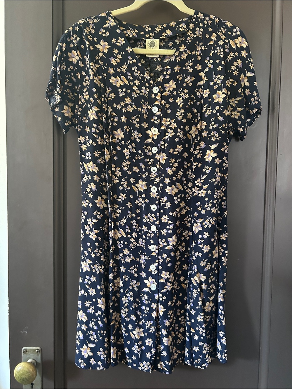 Vintage Gap Navy Floral Button-Front Dress with Cream Blossoms